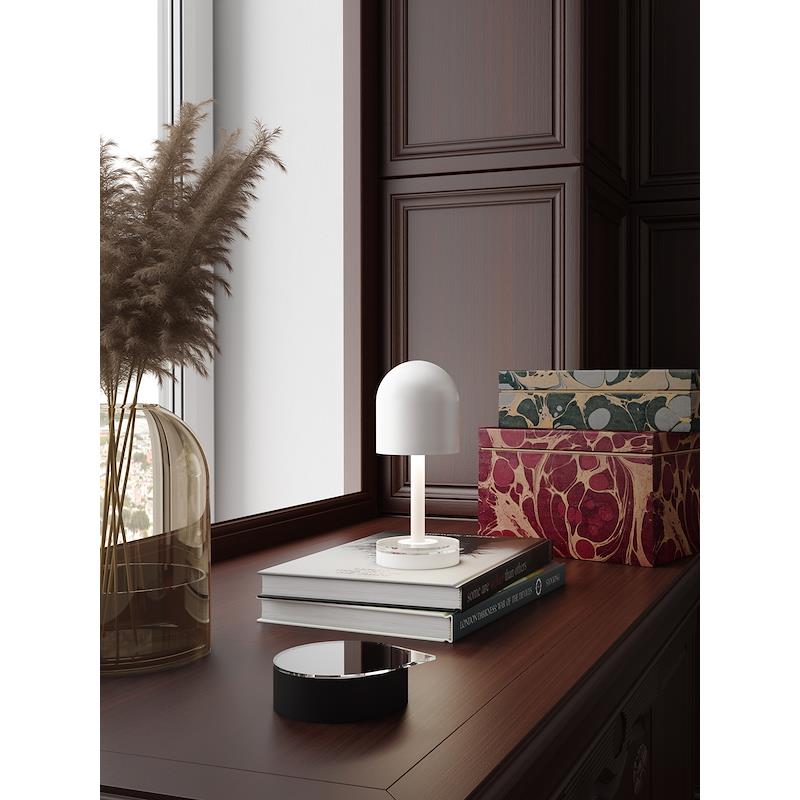 Tota Lantern, Amber Black