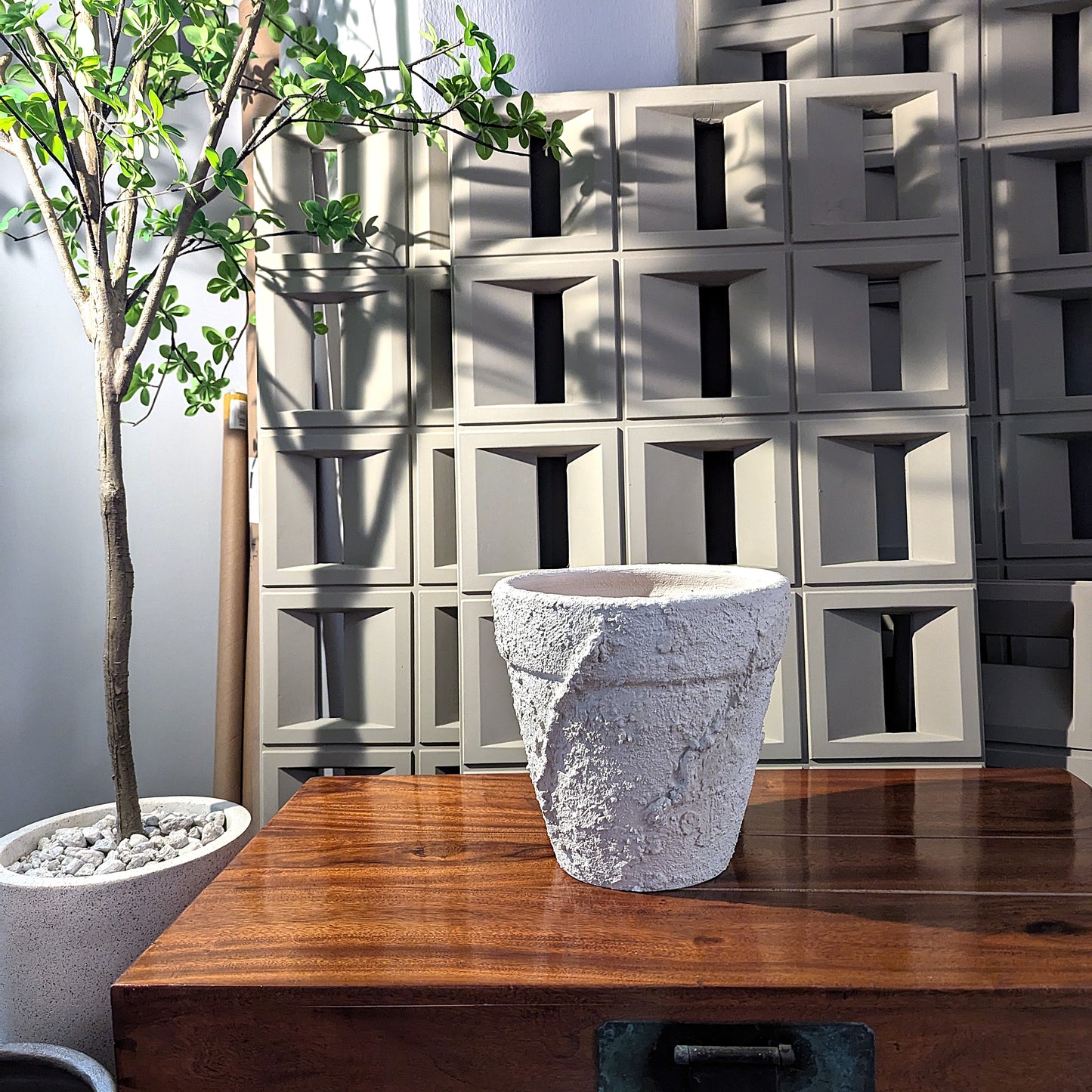 Stucco Pot