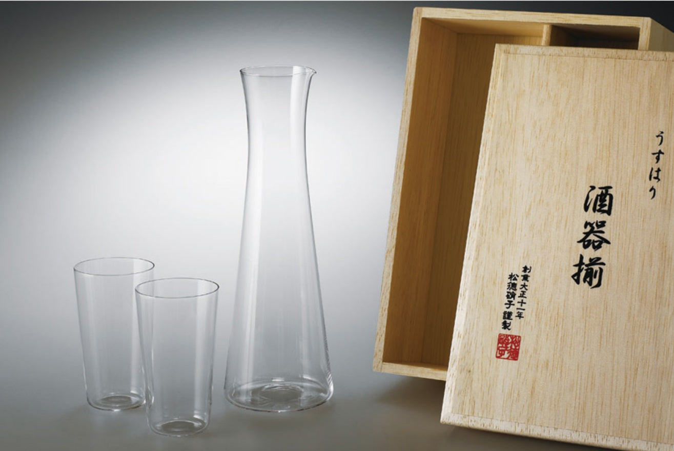 Shotoku Usuhari Sake Set